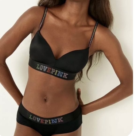 victoria's Secret pink wireless pushup bra size
40B 36DD VS Shine Strap - Picture 2 of 12